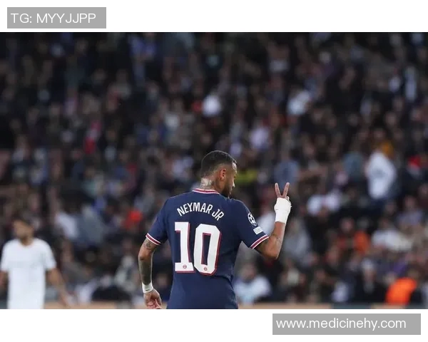 巴黎圣日耳曼队长内马尔因体育赛事规则违反被禁赛：解析事件背景与影响