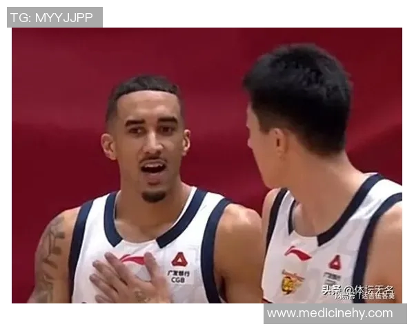 巴里-布朗闪耀场上，浙江不敌广东遭遇连败