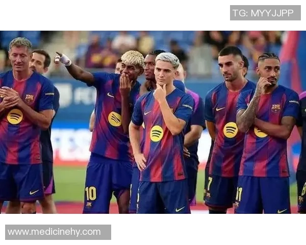 巴塞罗那将签下尤文图斯前锋，引发球迷热议