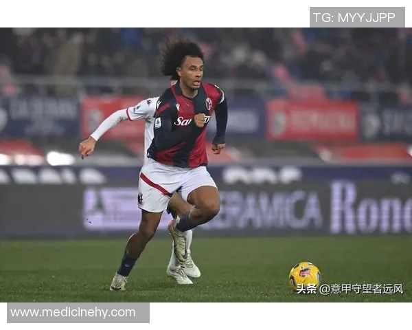 曼联官方宣布签下热门新秀,引发球迷狂热追捧 曼联官方宣布签下热门新秀,引发球迷狂热追捧