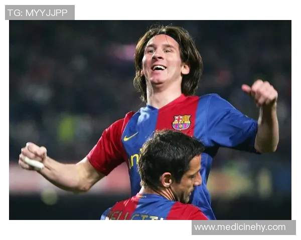 梅西闪耀赛场,巴萨2-1逆转塞维利亚:国家德比的经典时刻 梅西闪耀赛场,巴萨2-1逆转塞维利亚:国家德比的经典时刻