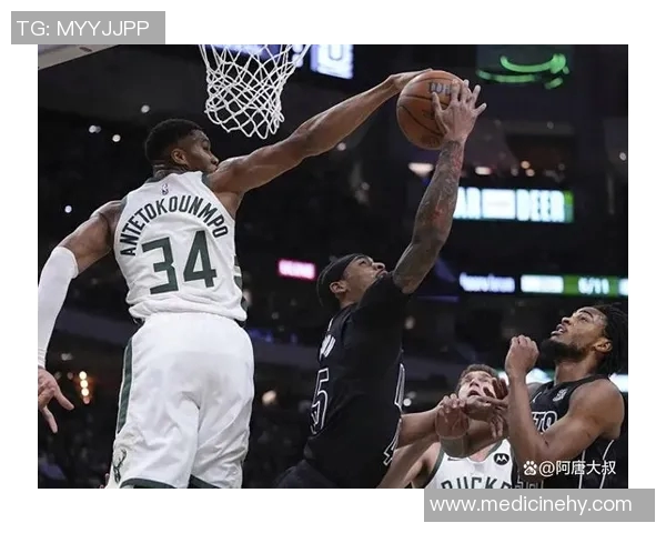 雄鹿力克灰熊,字母哥独揽40分再显神威 雄鹿力克灰熊,字母哥独揽40分再显神威